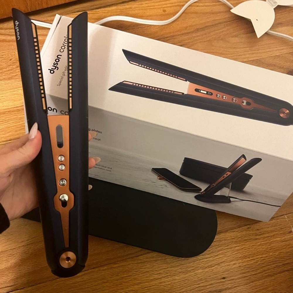 Dyson Coralle Straightener